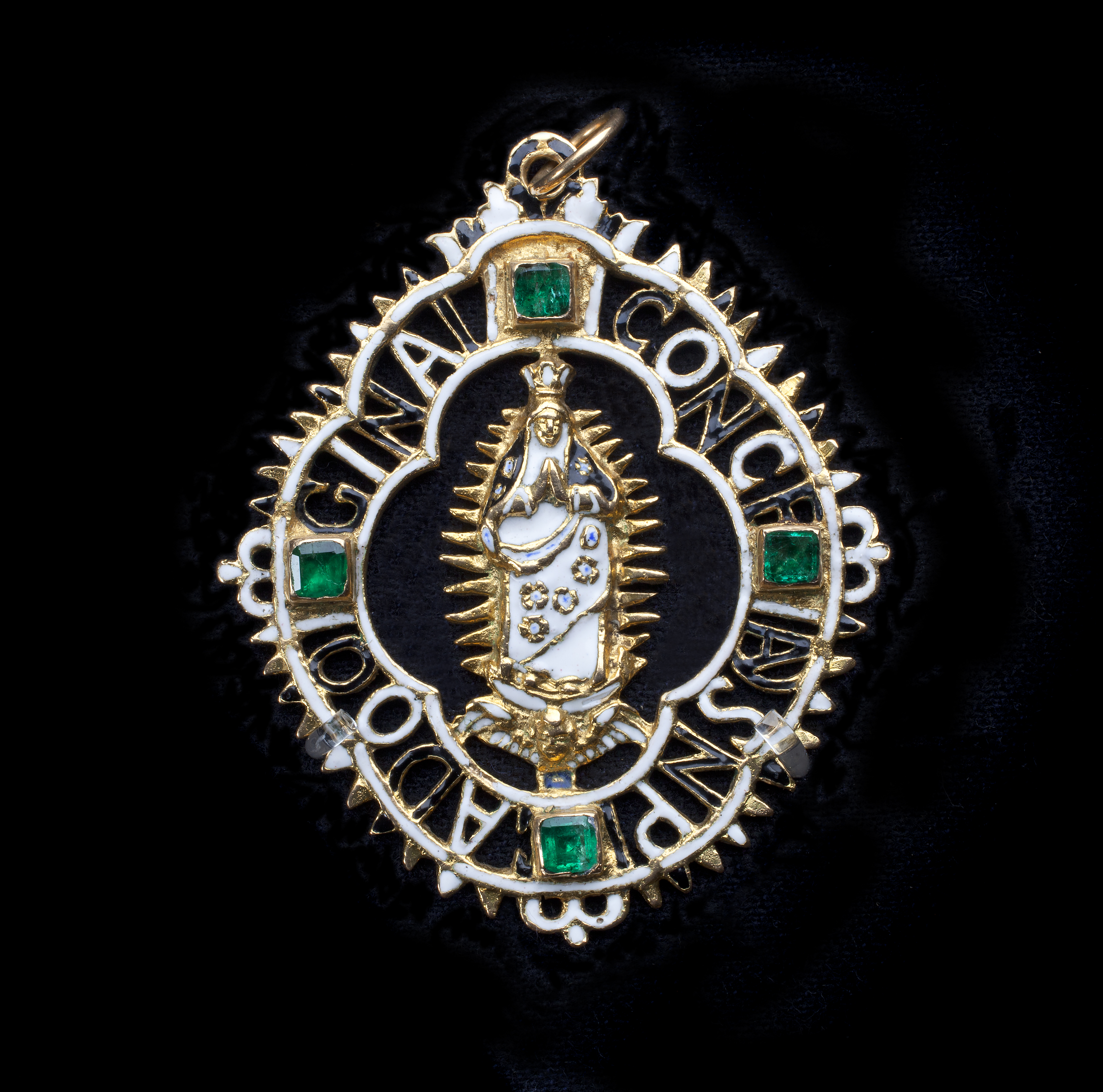 Pendant with the Immaculate Conception