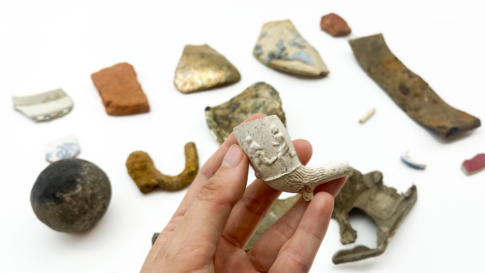 Archaeology Talk and Finds Handling with Hilary Calow
